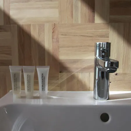 Hotel Bleecker By Bhc 3*